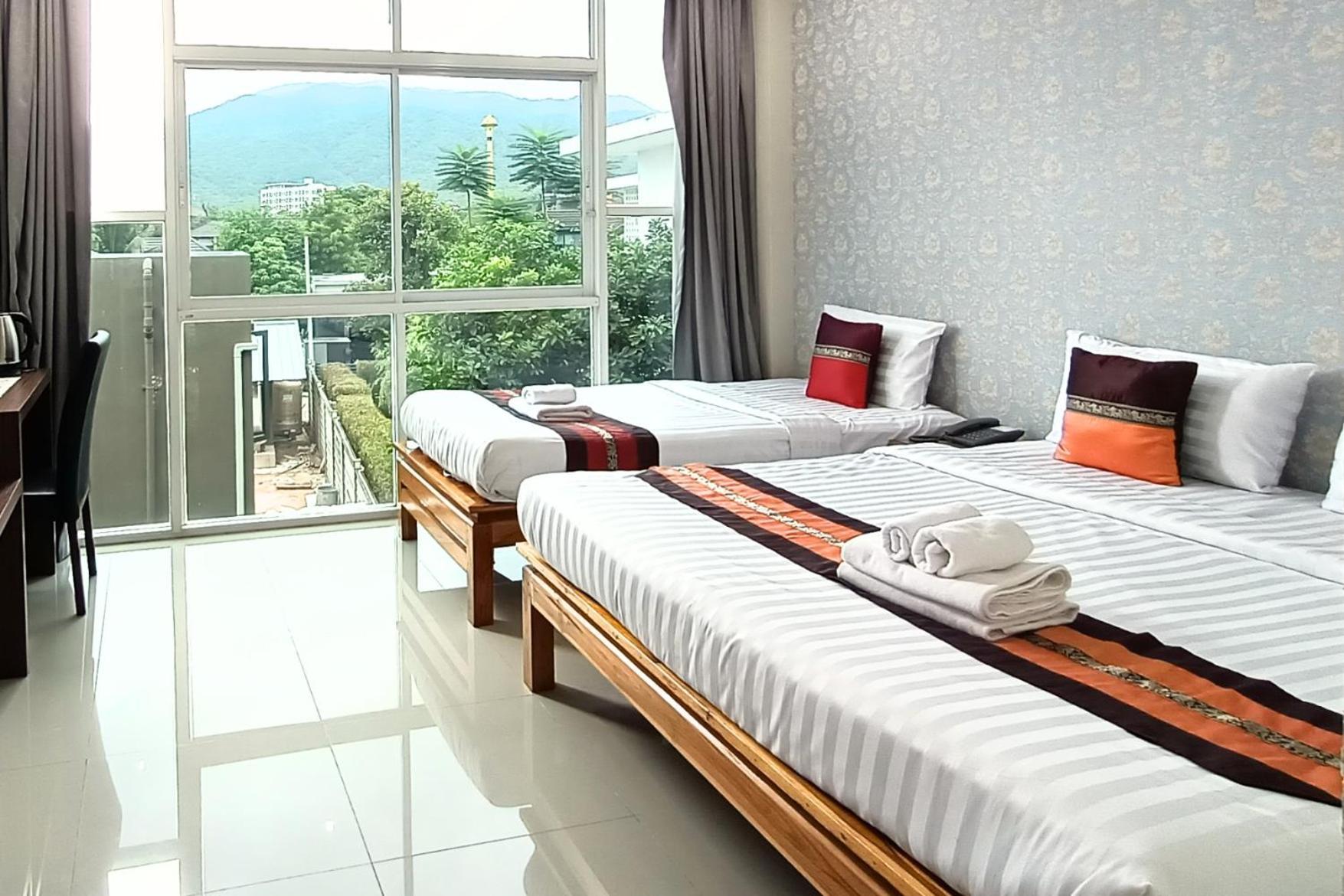 Km Hotel Chiang Mai Exterior foto